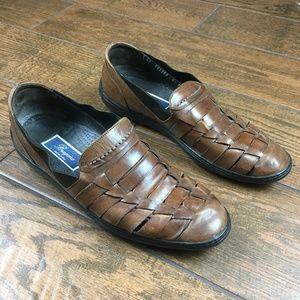 Bragano Cole Haan 9.5 Leather Weave Slip On Shoes